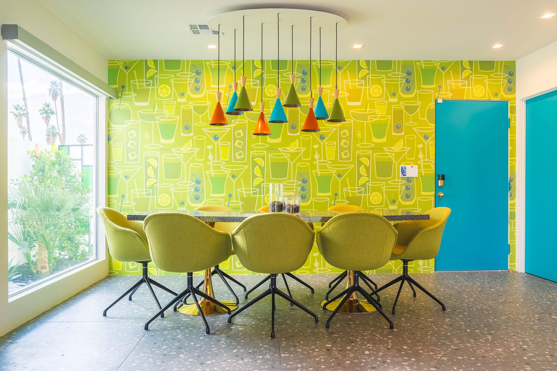 DreamScape Wallcovering Shag House Photo -4